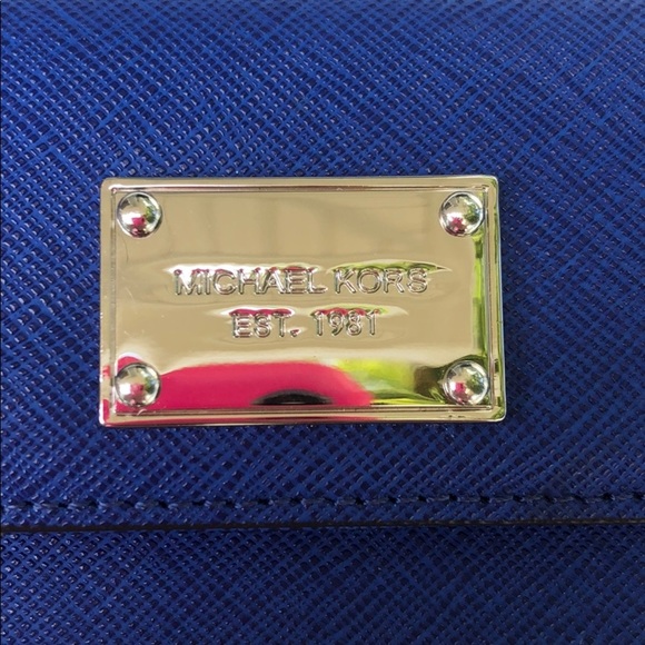 Michael Kors iPhone 5 Wristlet Blue - Picture 2 of 4